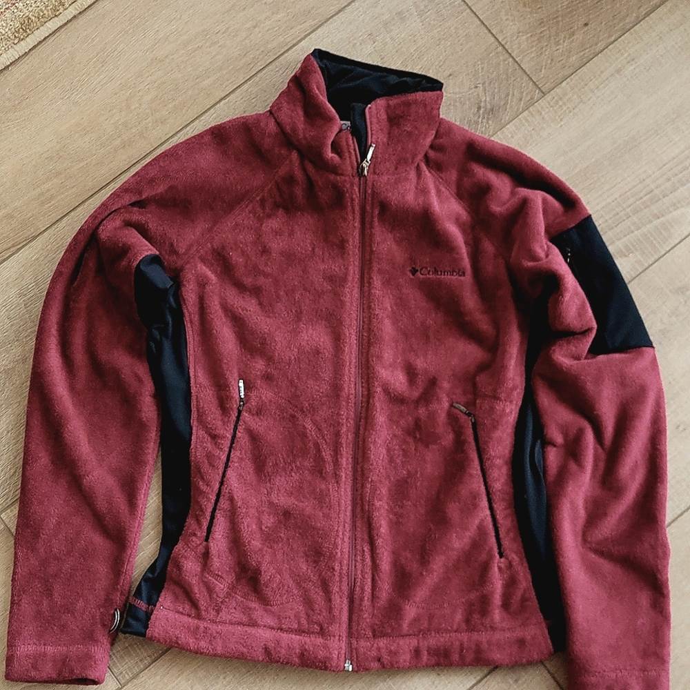 Columbia Women's Red Fleece Jacket